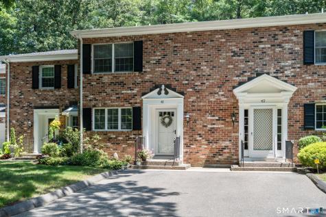 41 Tunxis Village Farmington CT 06032