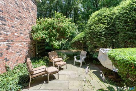 41 Tunxis Village Farmington CT 06032
