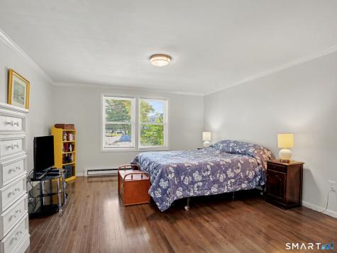 140 Beachview Avenue Bridgeport CT 06605