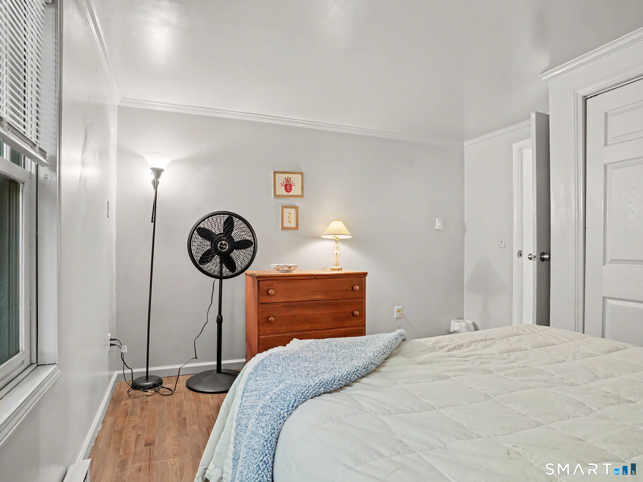 140 Beachview Avenue Bridgeport CT 06605