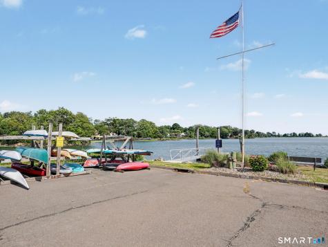 140 Beachview Avenue Bridgeport CT 06605