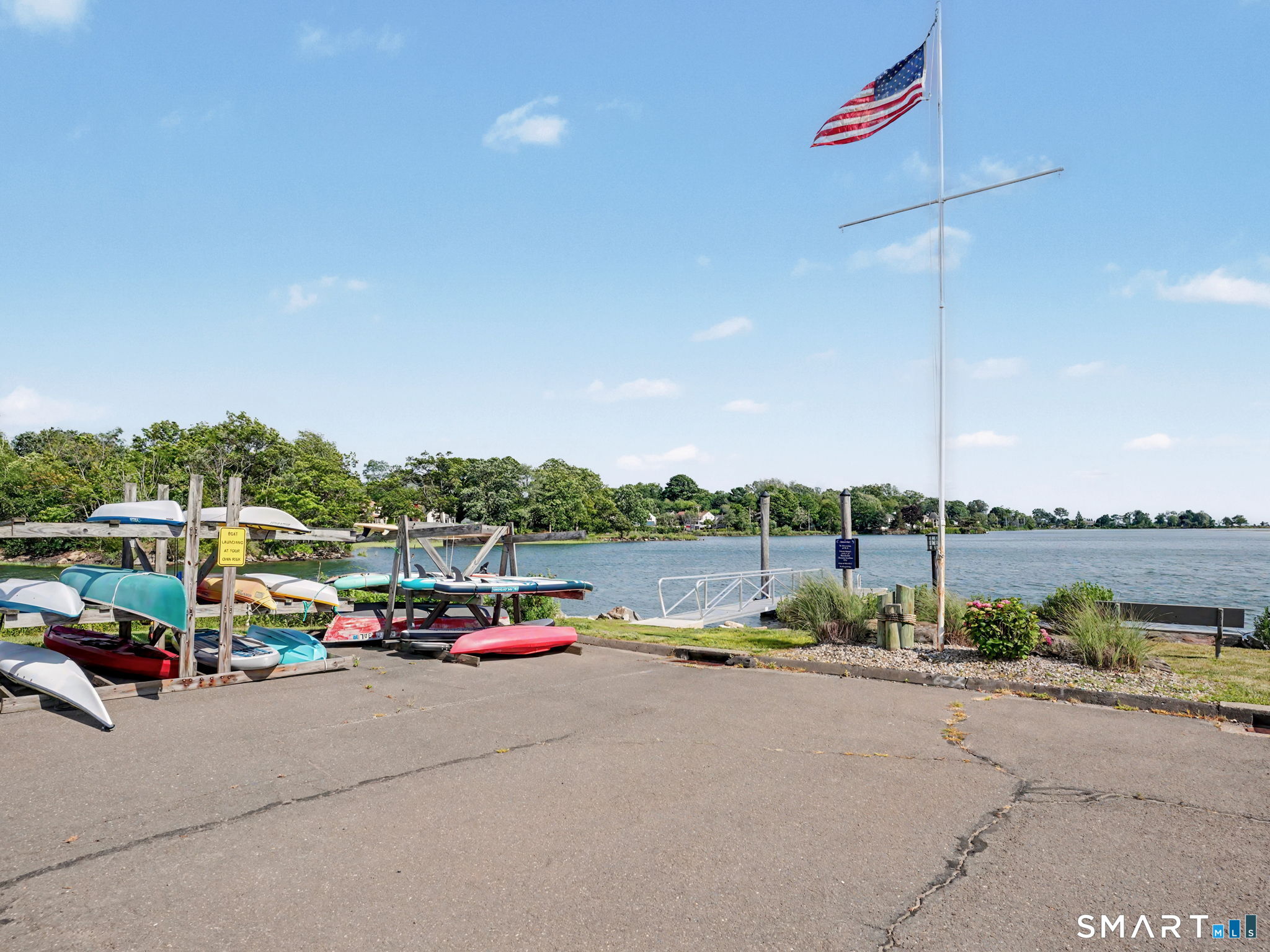140 Beachview Avenue Bridgeport CT 06605