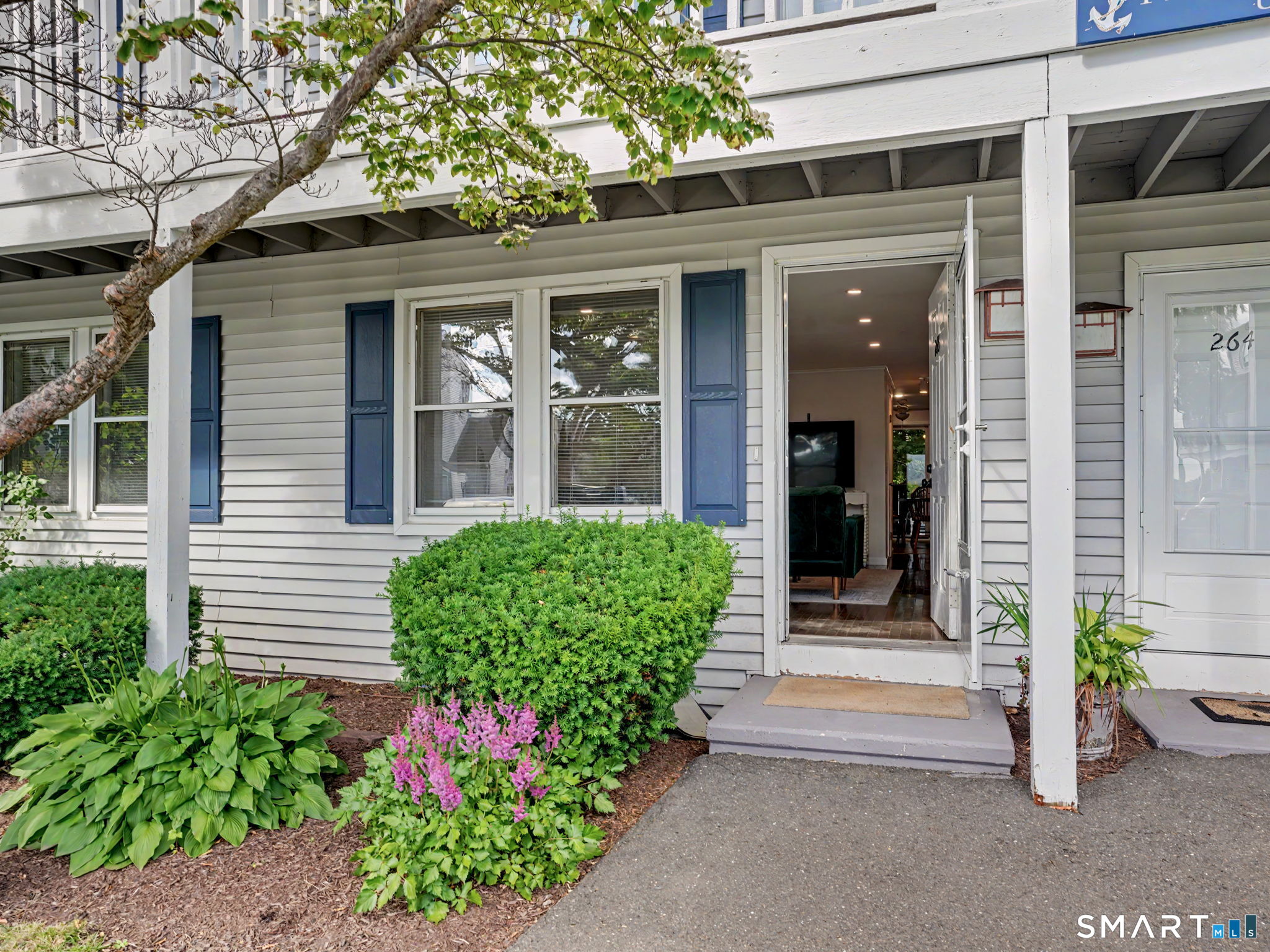 140 Beachview Avenue Bridgeport CT 06605