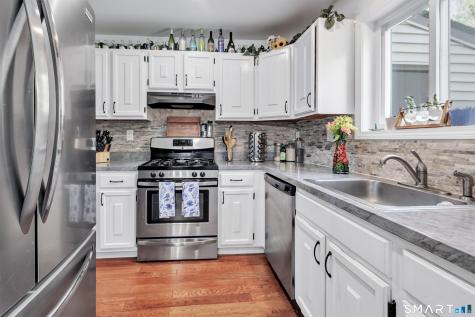 67 Country Hill Road Naugatuck CT 06770