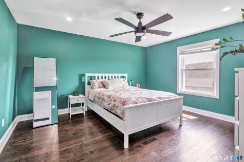 67 Country Hill Road Naugatuck CT 06770