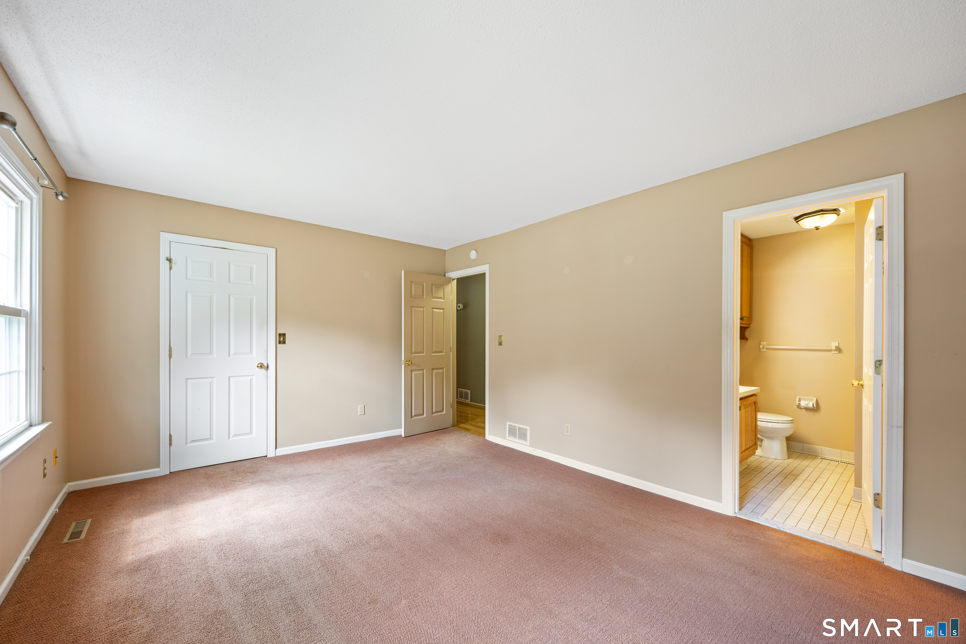 43 Quarry Village Road Cheshire CT 06410