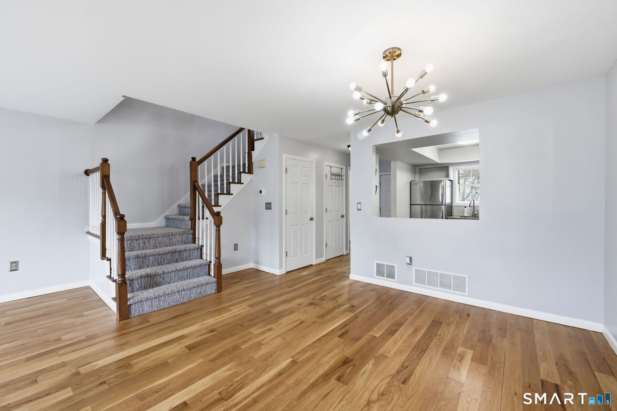 1402 Sunfield Drive South Windsor CT 06074