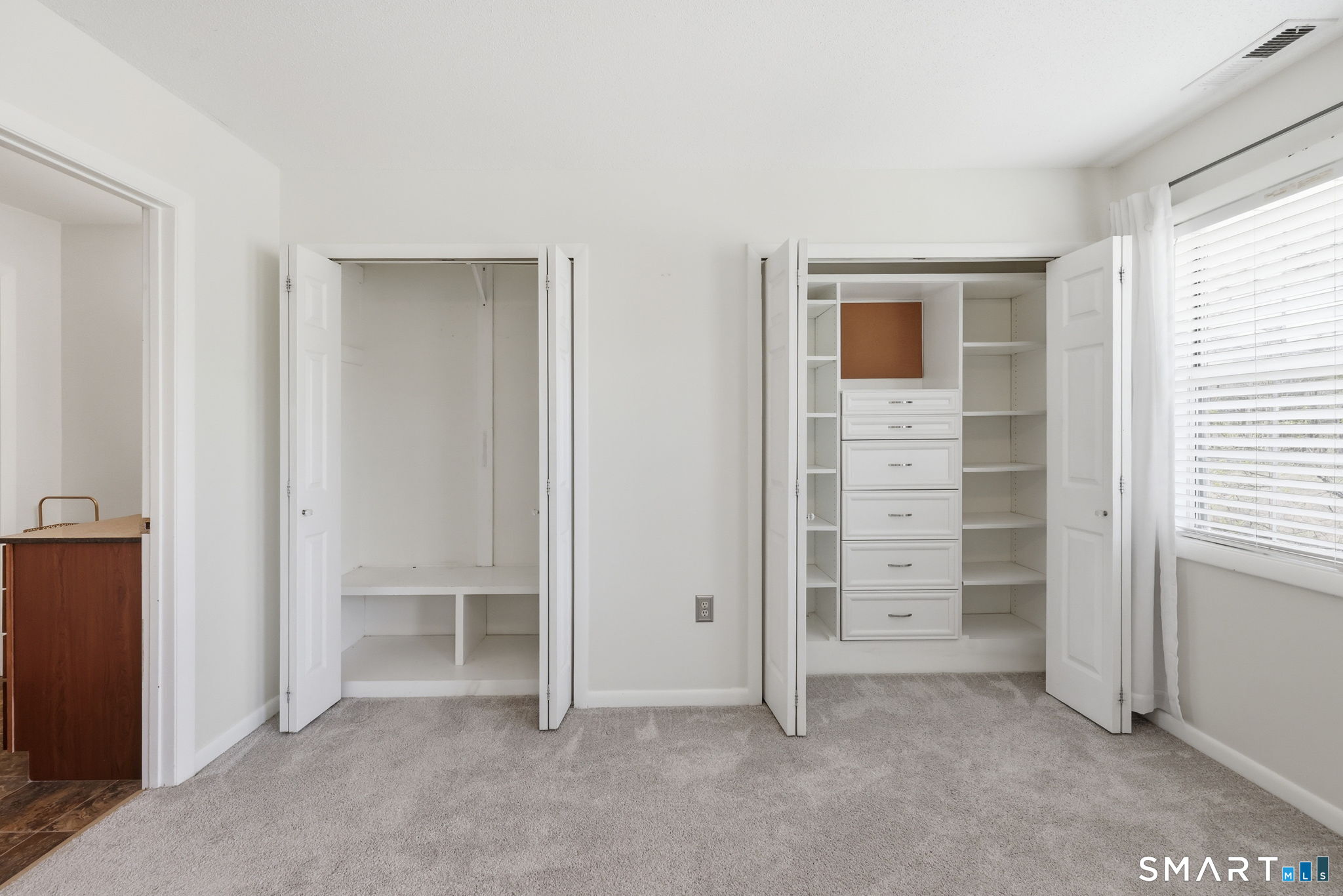 1402 Sunfield Drive South Windsor CT 06074