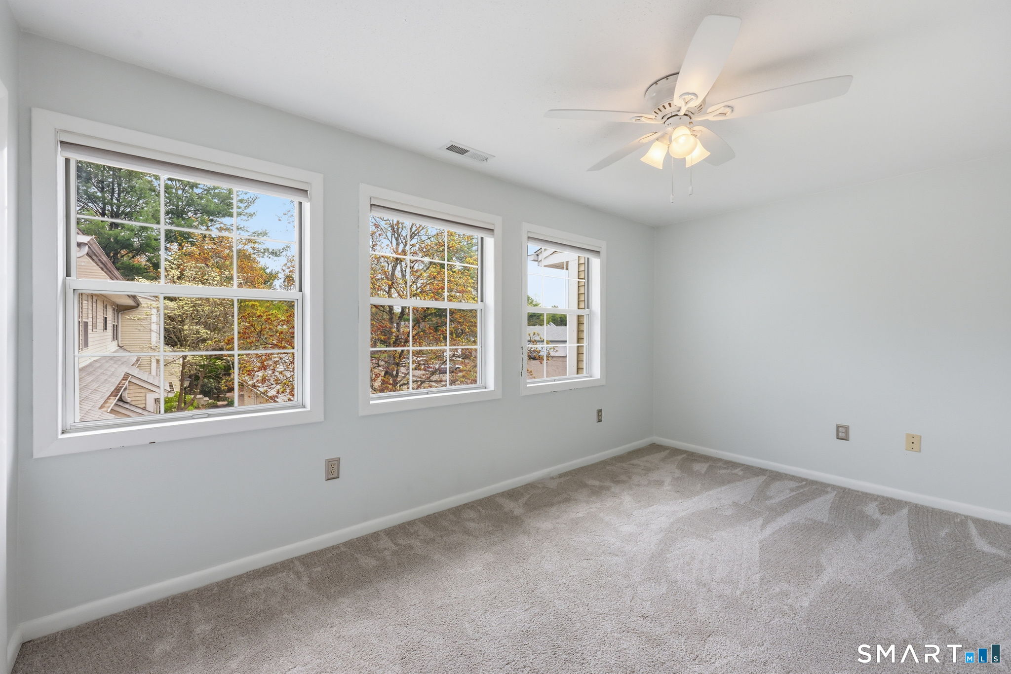 1402 Sunfield Drive South Windsor CT 06074