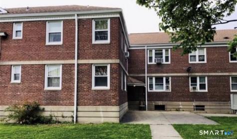 37 Canaan Court Stratford CT 06614