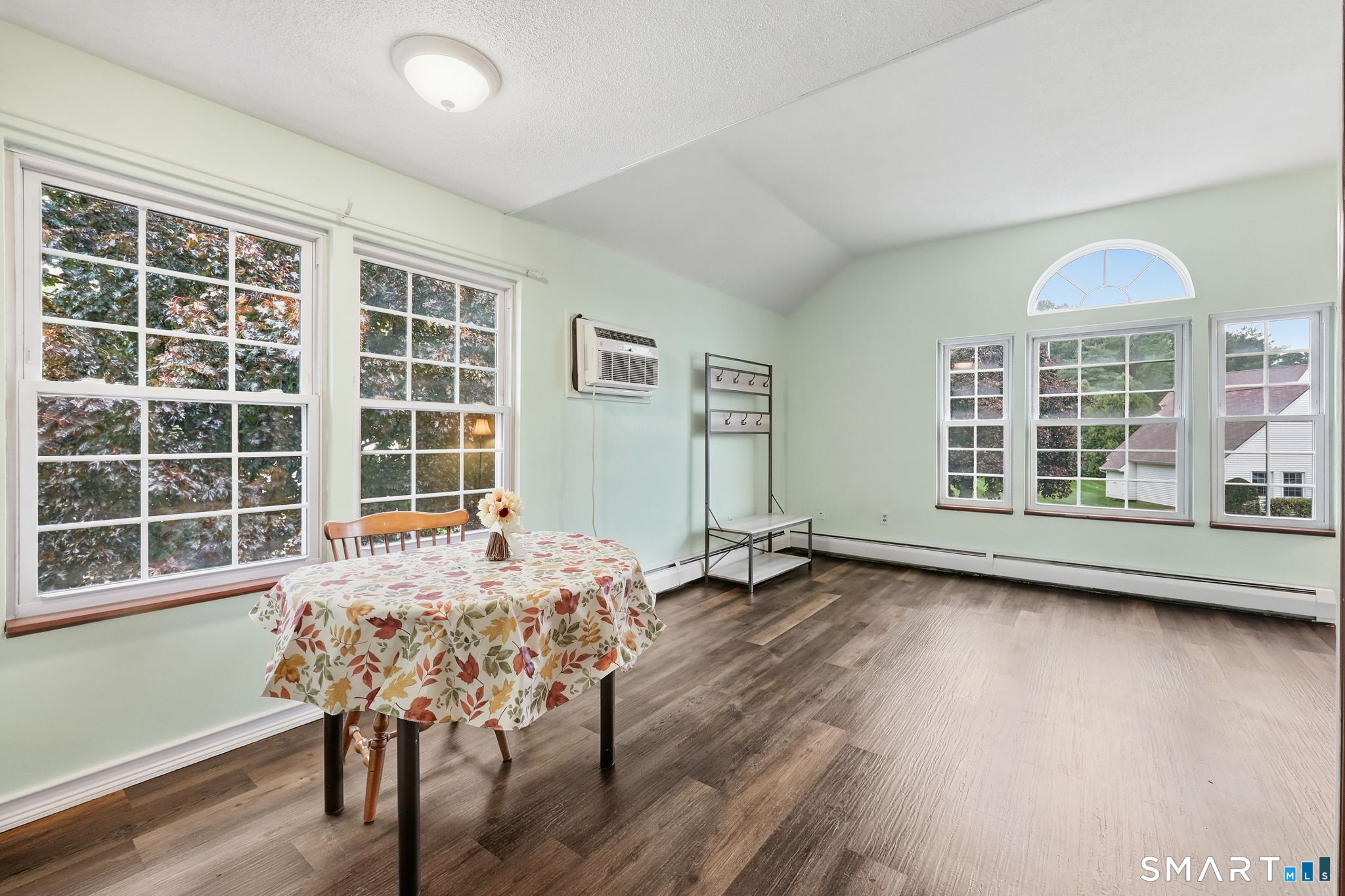 14 Pinney Street Ellington CT 06029