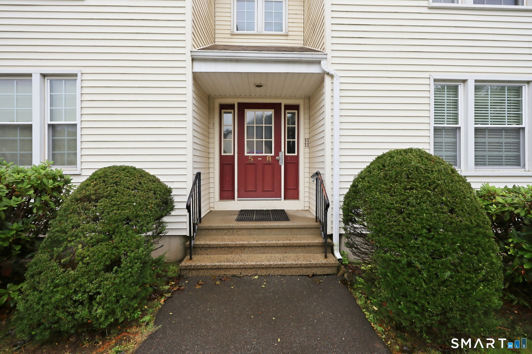 14 Pinney Street Ellington CT 06029