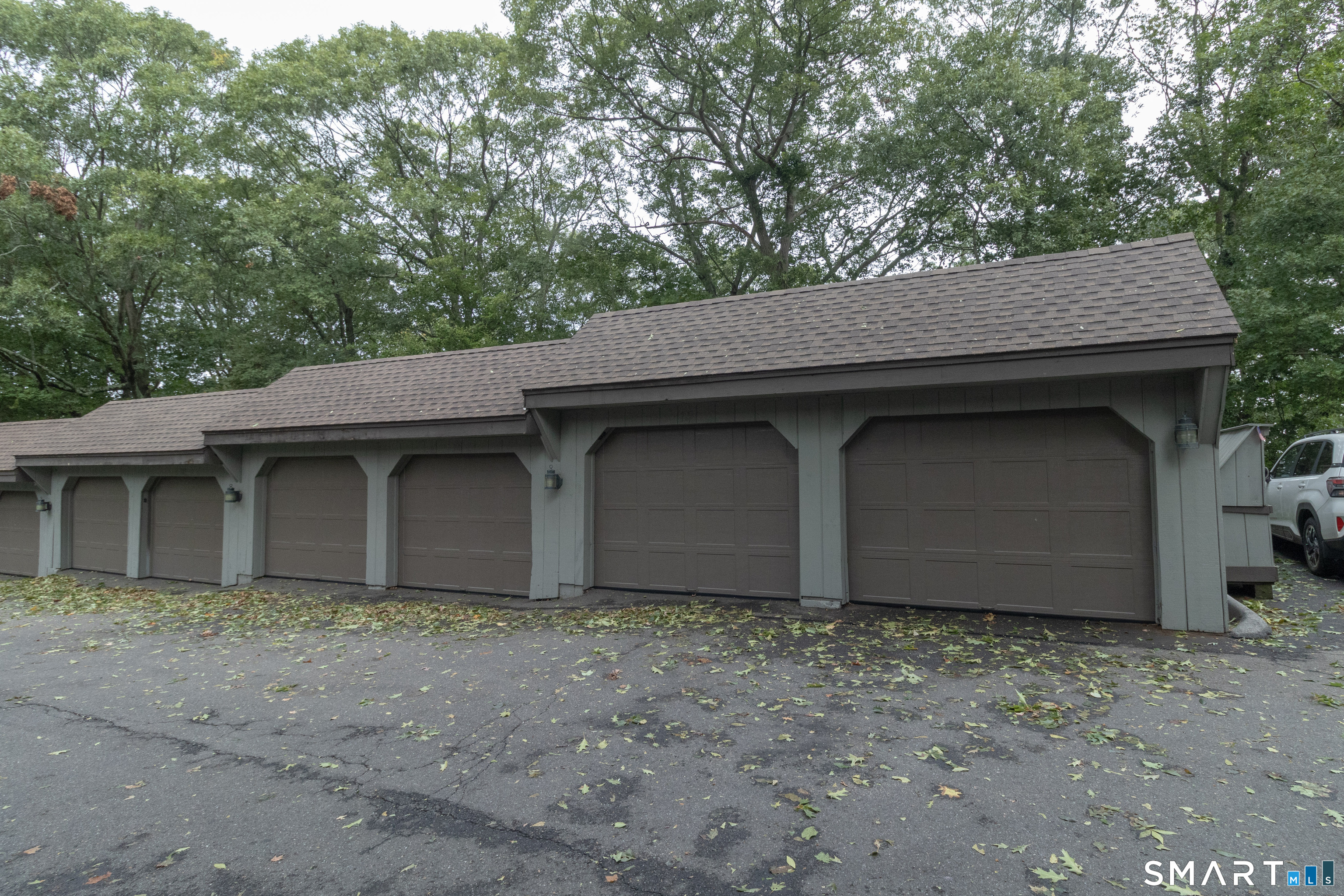 34 Harbour Village Branford CT 06405