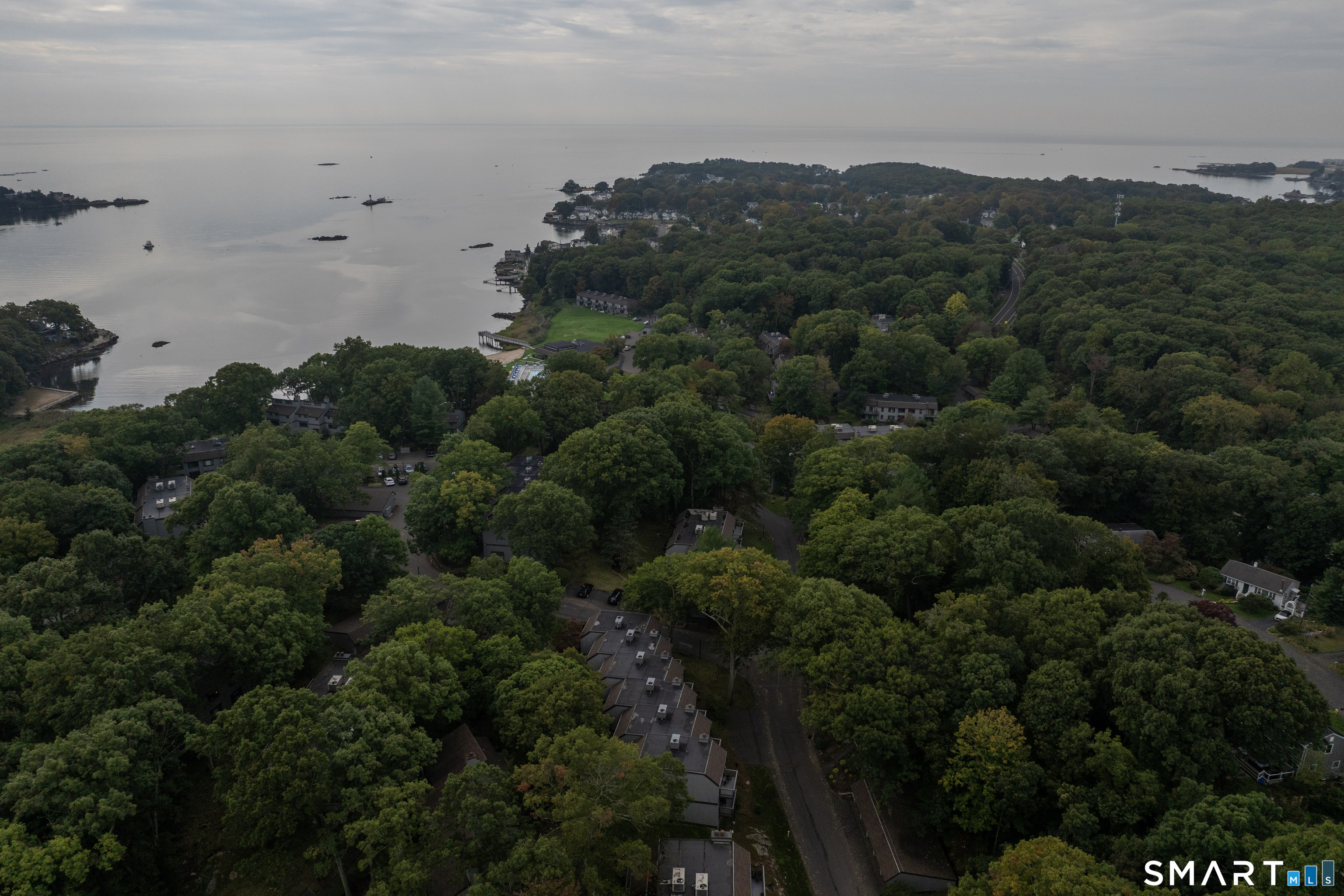 34 Harbour Village Branford CT 06405