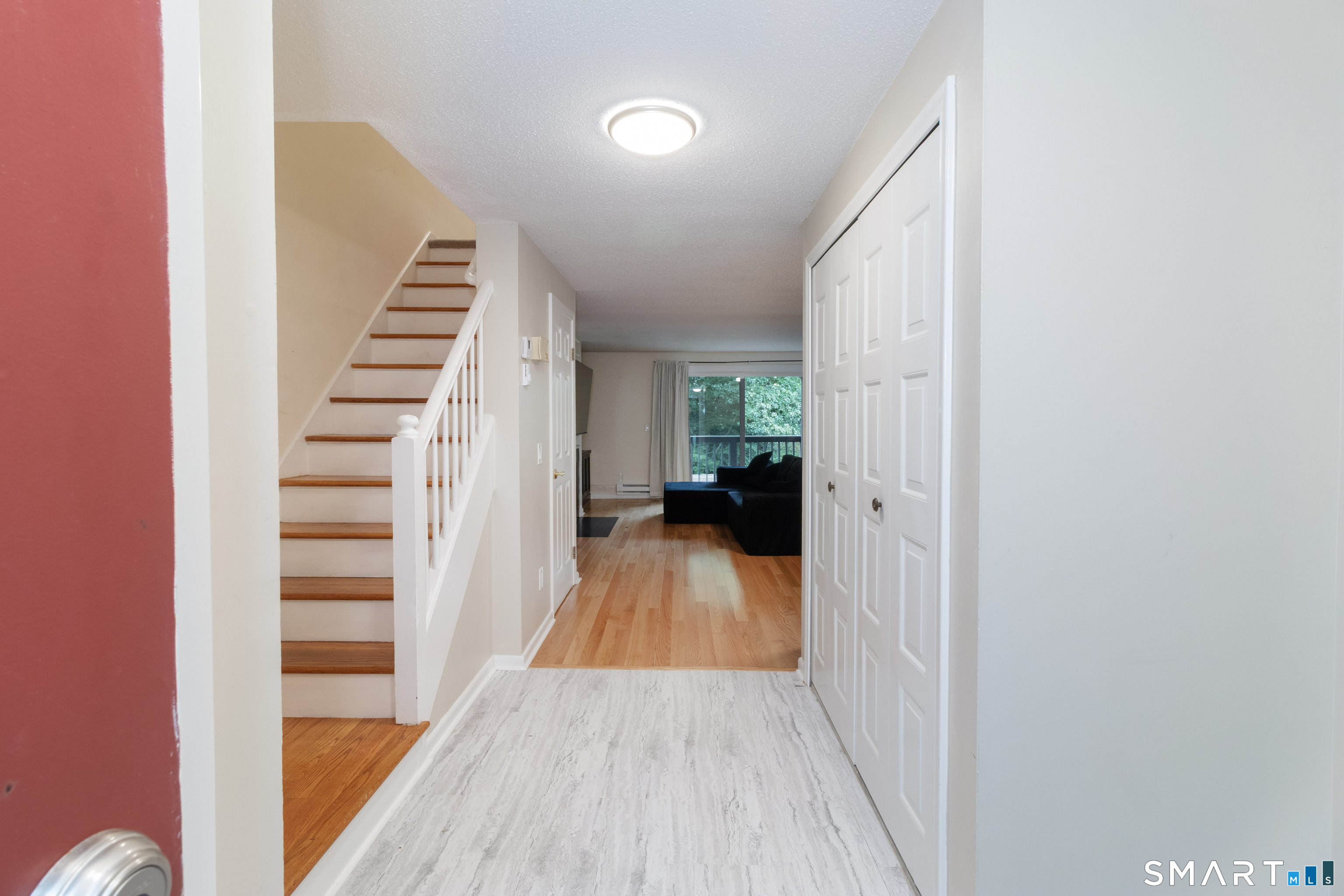 34 Harbour Village Branford CT 06405
