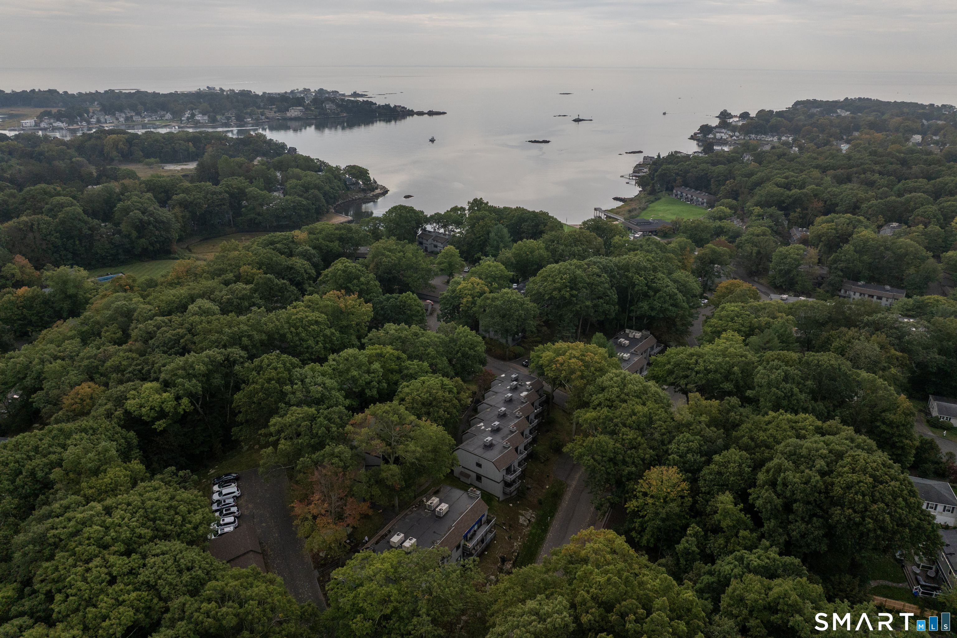 34 Harbour Village Branford CT 06405