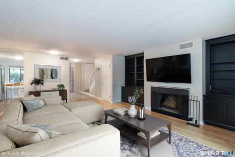 34 Harbour Village Branford CT 06405