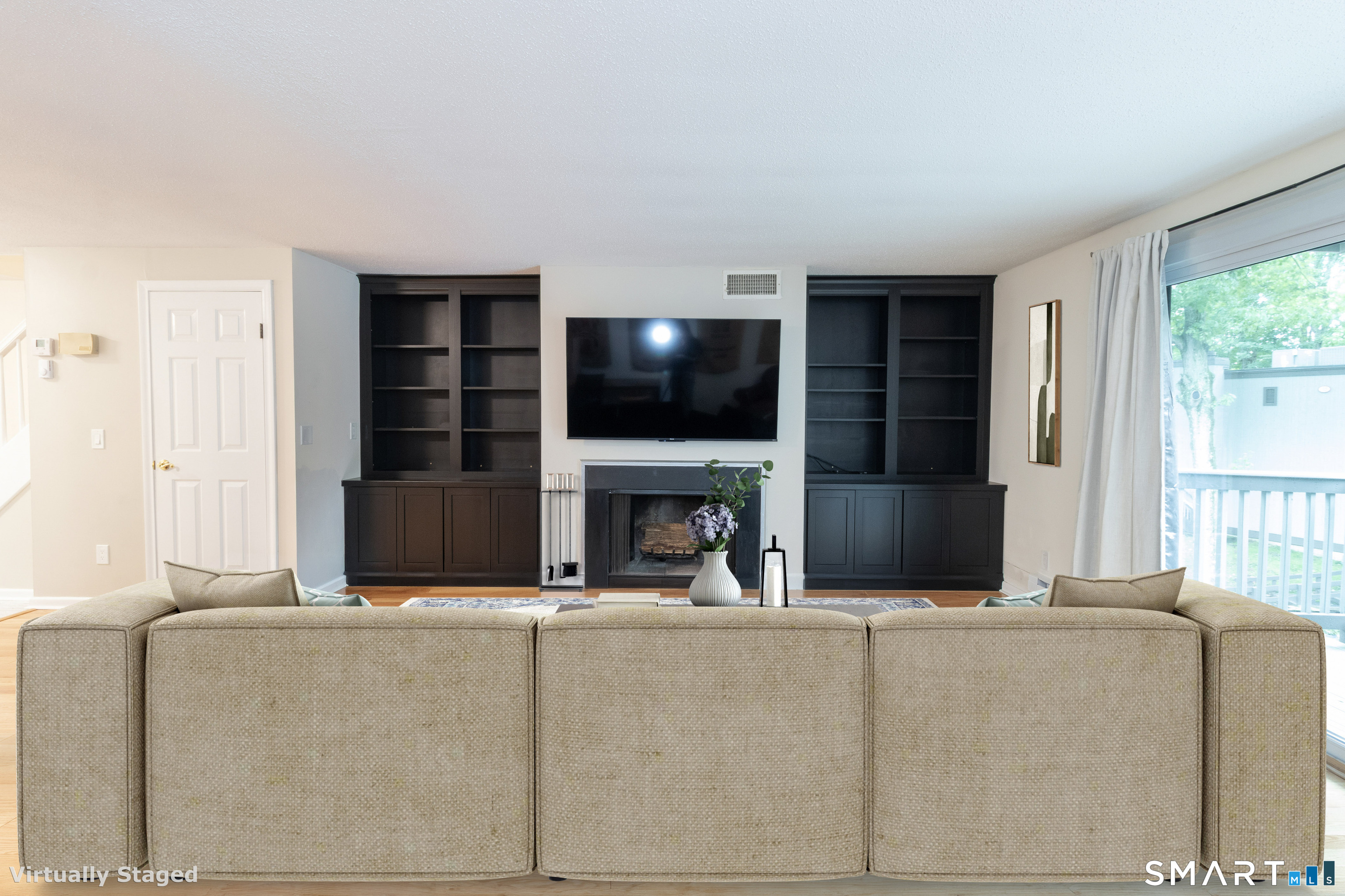 34 Harbour Village Branford CT 06405