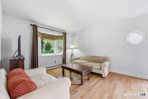 1 Abbott Road Ellington CT 06029