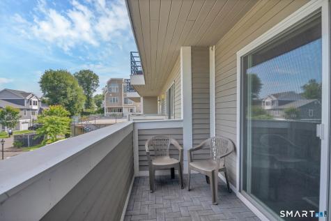 51 Harbour Close New Haven CT 06519