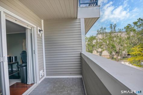 51 Harbour Close New Haven CT 06519