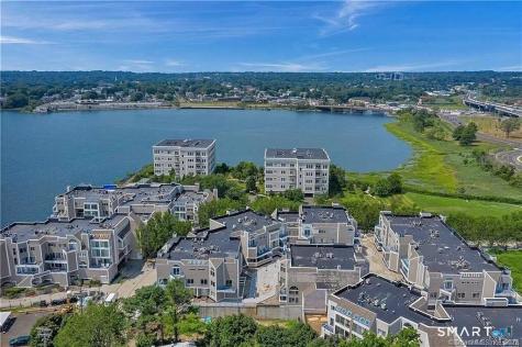 51 Harbour Close New Haven CT 06519