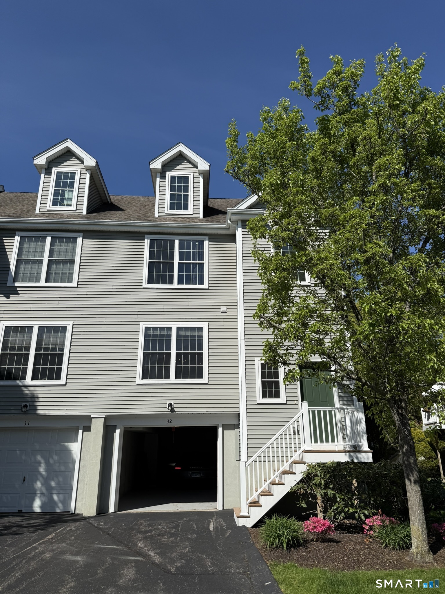 15 Freedom Way East Lyme CT 06357