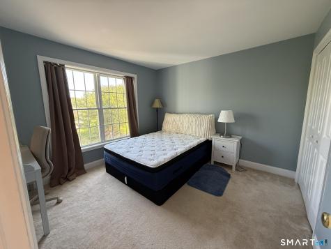 15 Freedom Way East Lyme CT 06357