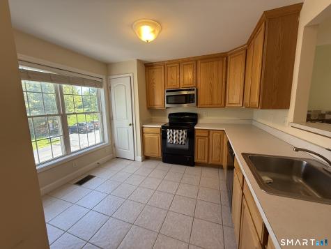 15 Freedom Way East Lyme CT 06357