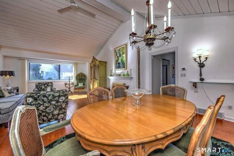 209 Acorn Lane Stratford CT 06614