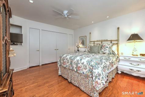 209 Acorn Lane Stratford CT 06614