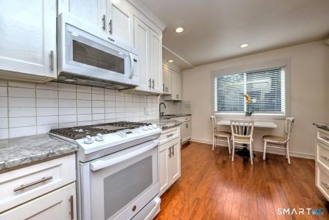 209 Acorn Lane Stratford CT 06614