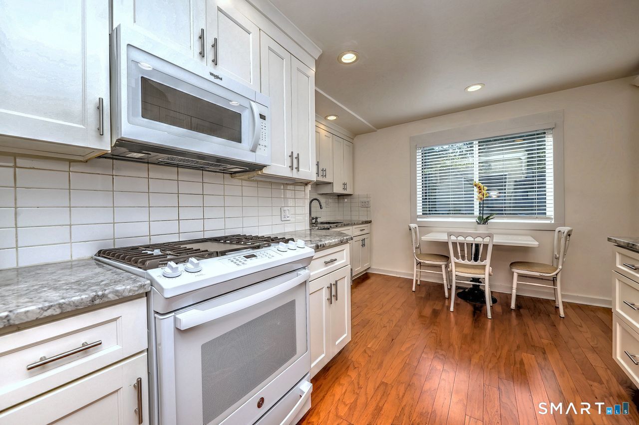 209 Acorn Lane Stratford CT 06614