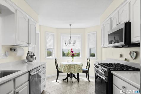 4 Woodbridge Drive Enfield CT 06082