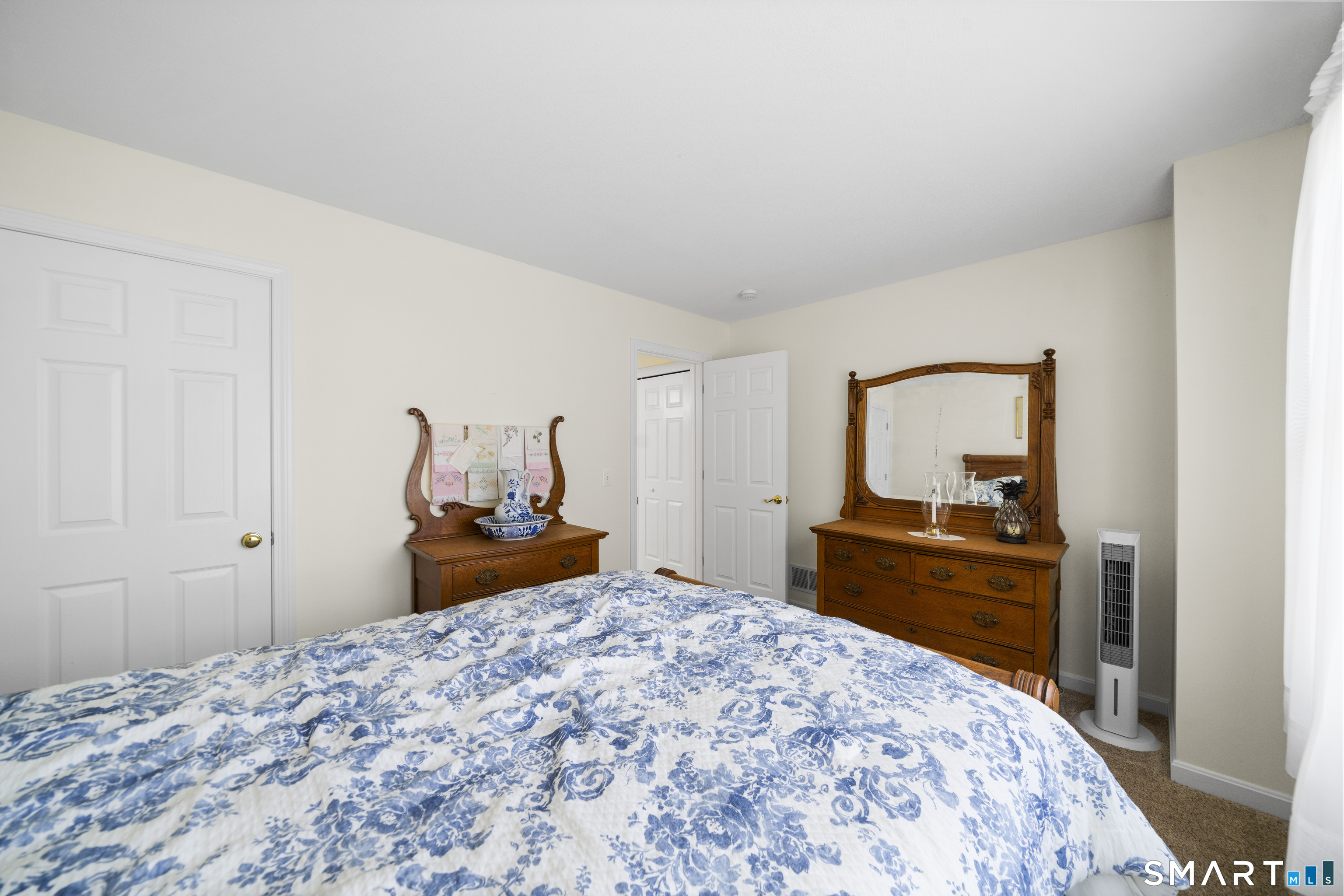4 Woodbridge Drive Enfield CT 06082