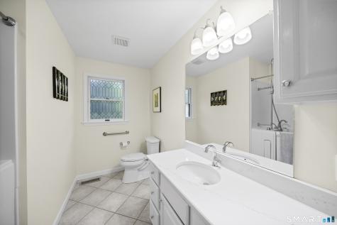 4 Woodbridge Drive Enfield CT 06082
