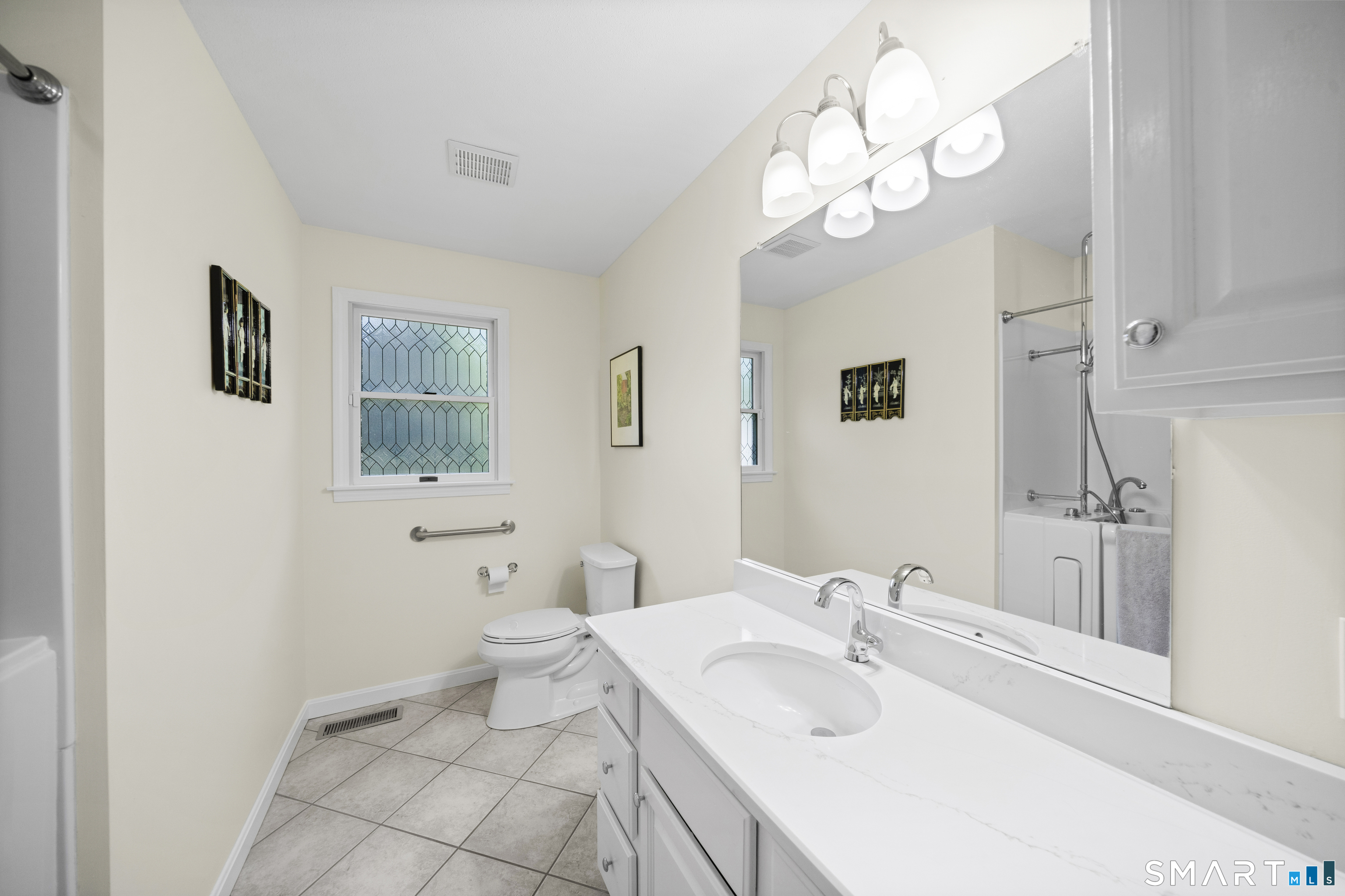 4 Woodbridge Drive Enfield CT 06082