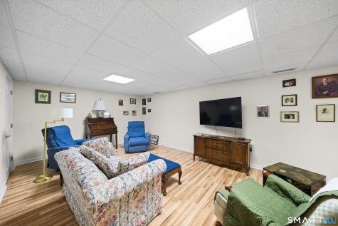 4 Woodbridge Drive Enfield CT 06082
