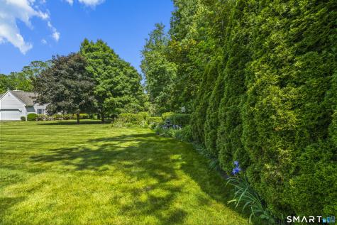 4 Woodbridge Drive Enfield CT 06082