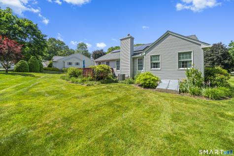 4 Woodbridge Drive Enfield CT 06082