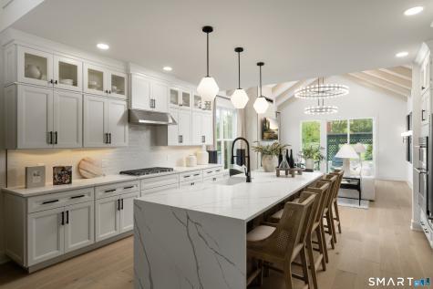 6 Elmwood Court Brookfield CT 06804