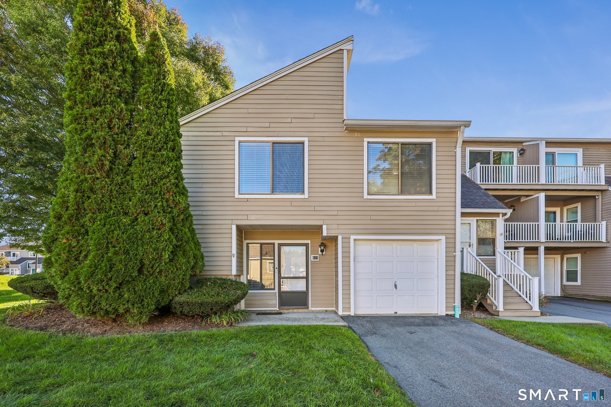 621 Longfellow Drive Branford CT 06405