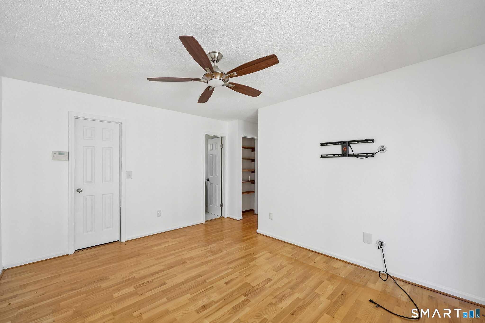 621 Longfellow Drive Branford CT 06405