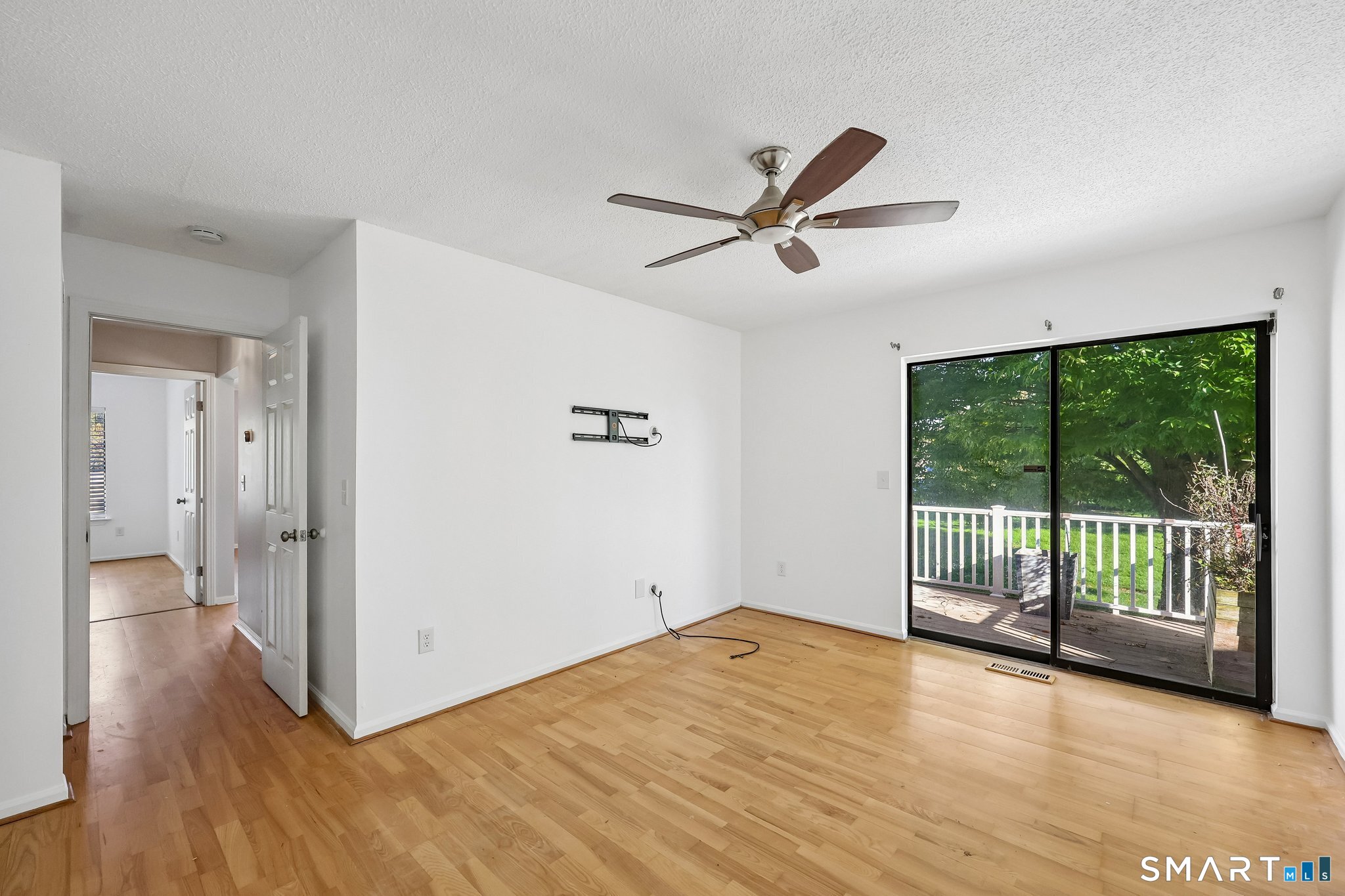 621 Longfellow Drive Branford CT 06405