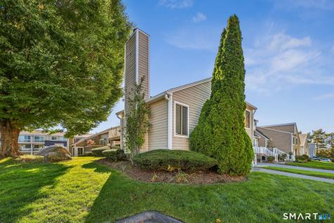 621 Longfellow Drive Branford CT 06405