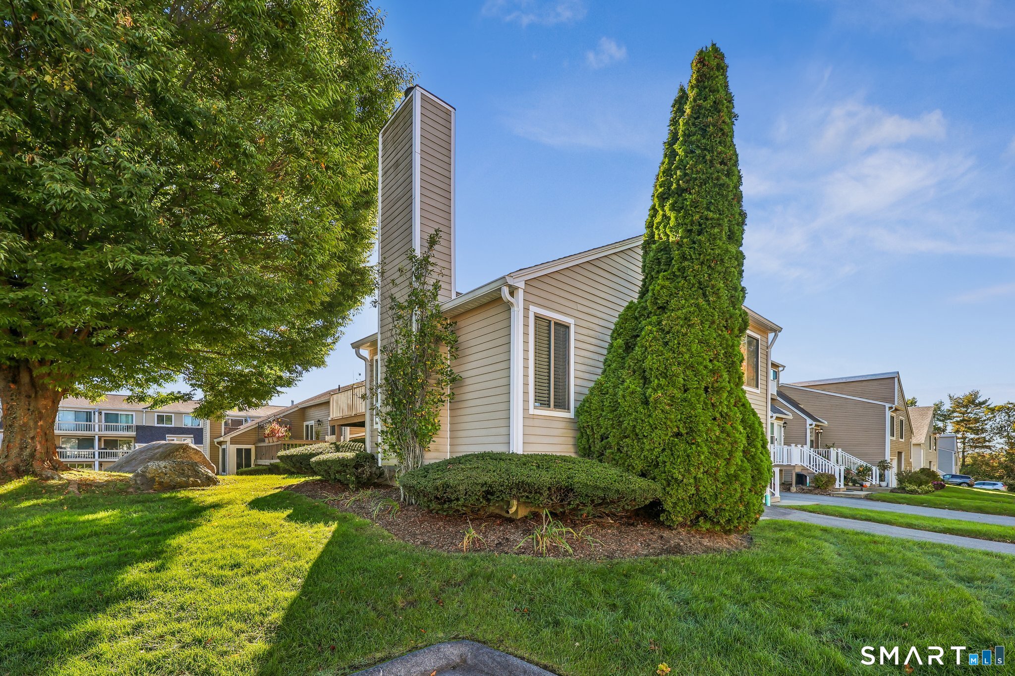 621 Longfellow Drive Branford CT 06405