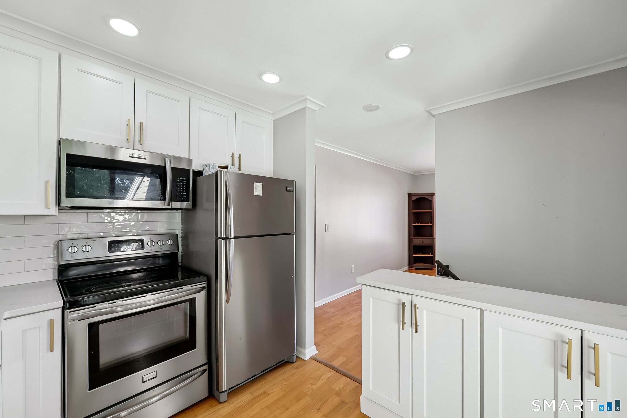 621 Longfellow Drive Branford CT 06405