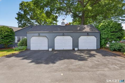 34 Canborne Way Madison CT 06443