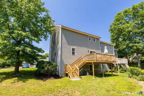 18 East Village Court Branford CT 06405