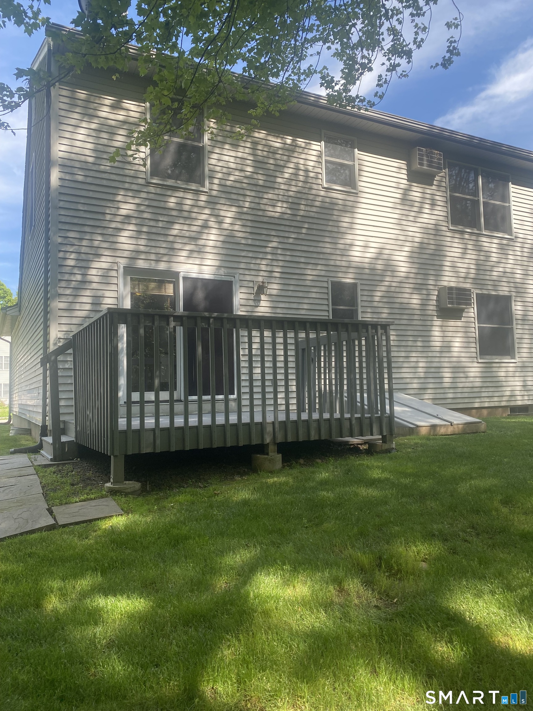 28 Deer Run Trail Manchester CT 06042